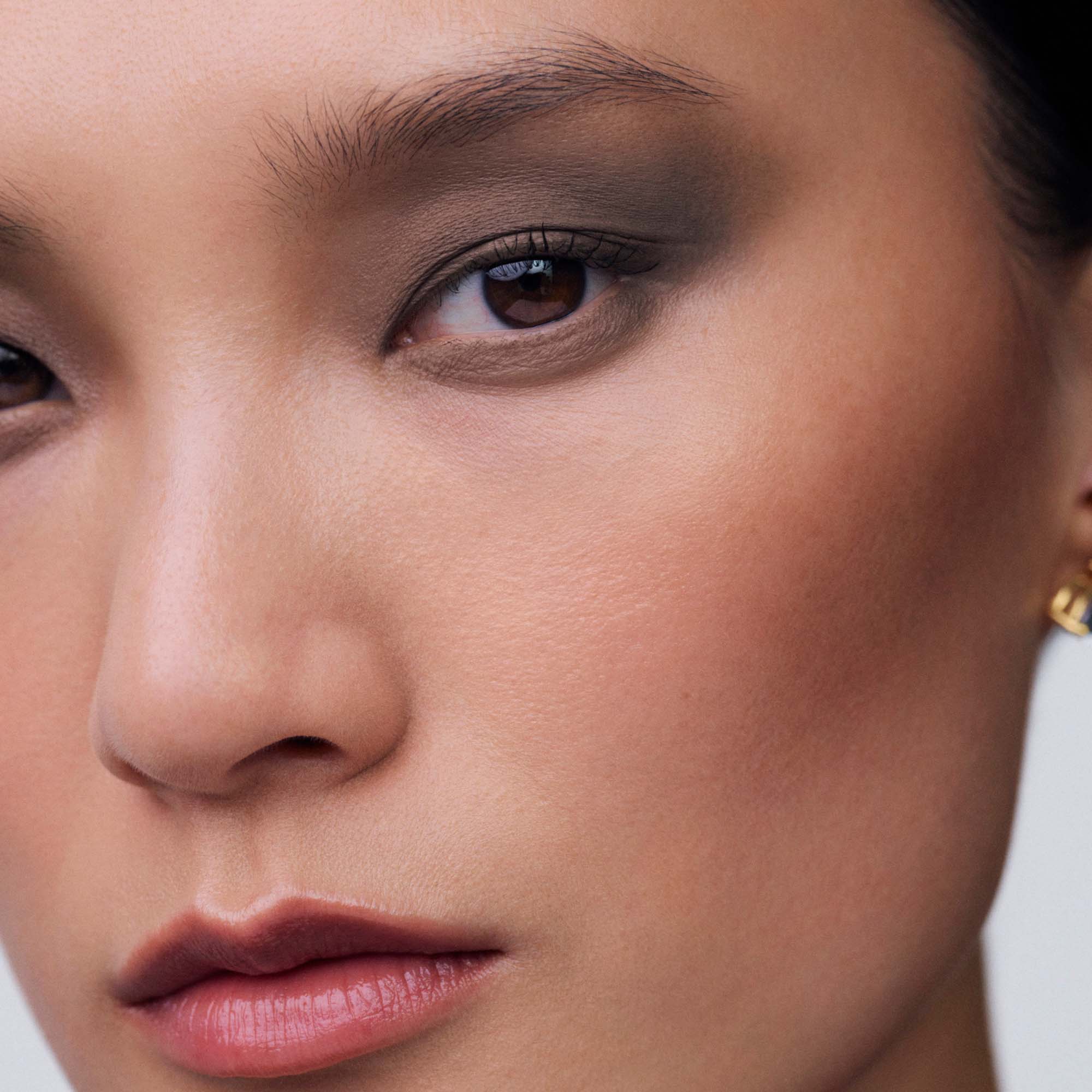 Solo Shadow - Image 13